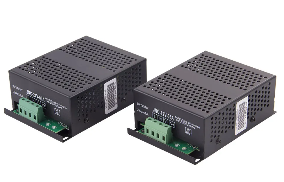 CARGADOR DE FLOTE BATERIA GRUPO ELECTRÓGENO 24 VOLT 5 AMP.